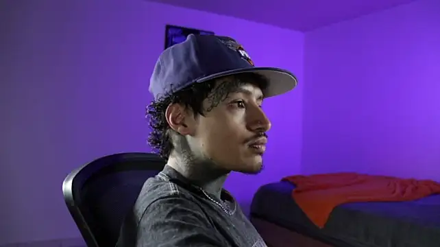 trieone Show Webcam