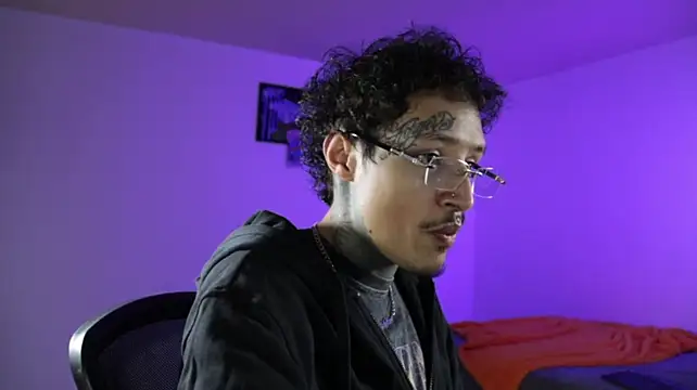 Webkamerová show trieone