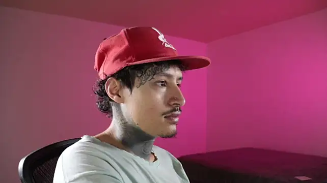 Webkamerová show trieone