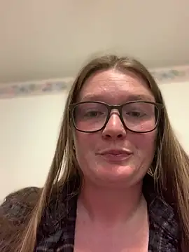 PussiesnCream_ Show Webcam
