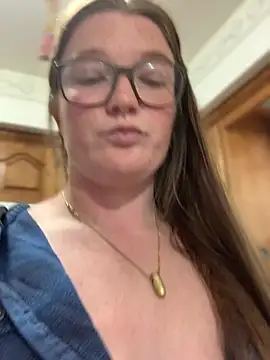 PussiesnCream_'s Webcam Show