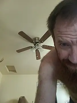 عرض كام CaliBredMetalHeadDaddy
