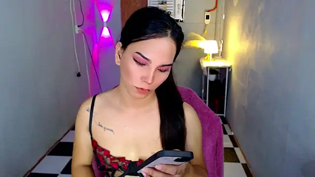 SanyaGirlx Pertunjukan Webcam
