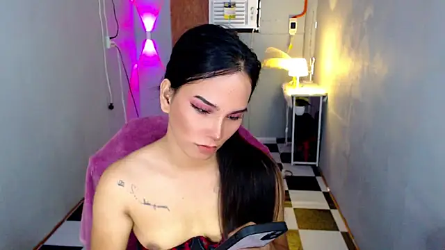 SanyaGirlx Pertunjukan Webcam