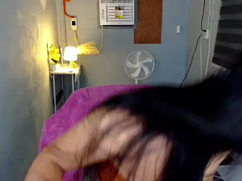 SanyaGirlx 在線直播表演