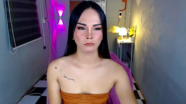 SanyaGirlx Pertunjukan Webcam
