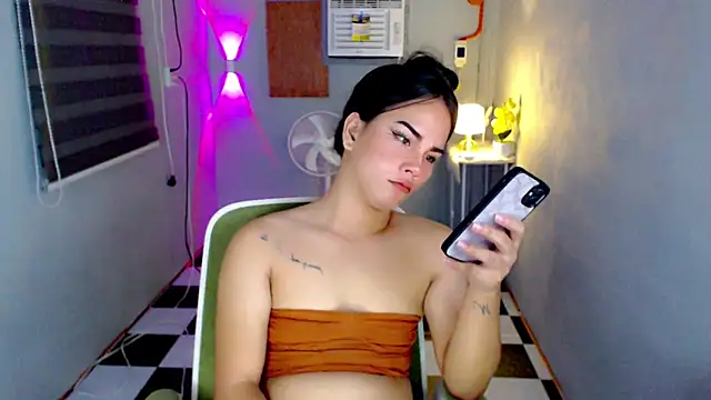 SanyaGirlx 웹캠 쇼