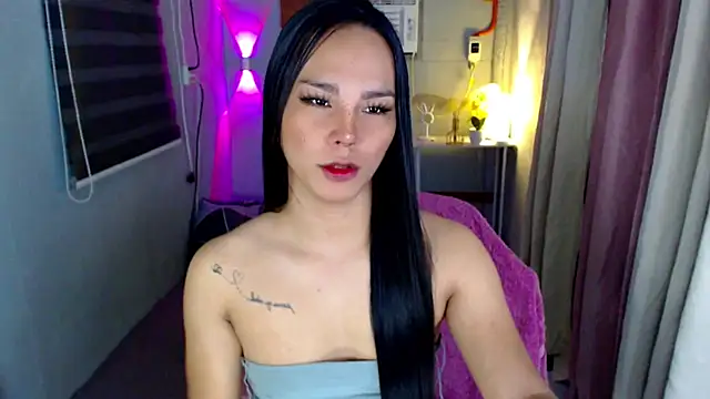 Emilda_Slut Webcam show