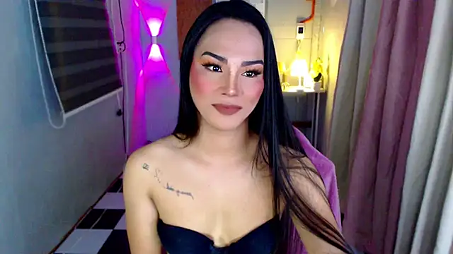 Emilda_Slut Pertunjukan Webcam