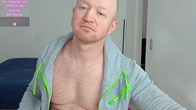 kevintyler69 Show Webcam