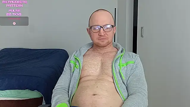 kevintyler69 live XXX chat