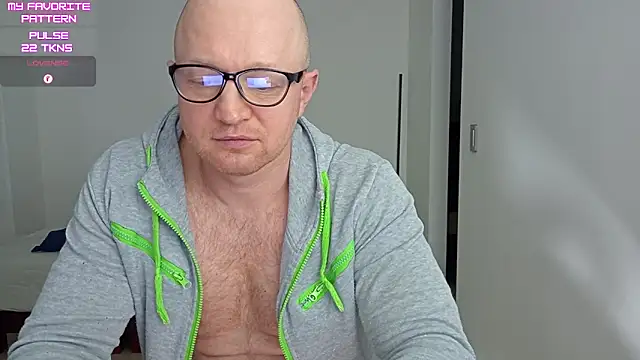 kevintyler69 live XXX chat