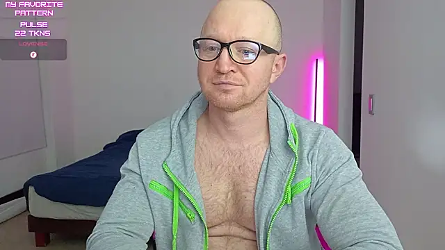 kevintyler69's Live XXX Chat