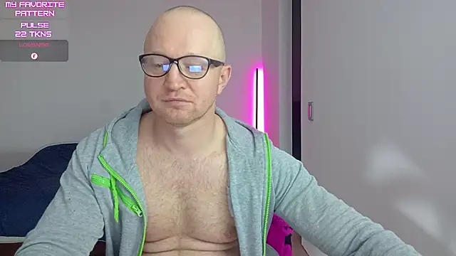 kevintyler69's Webcam Show