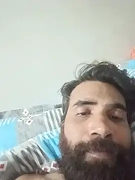 Dogol1990 Show in webcam