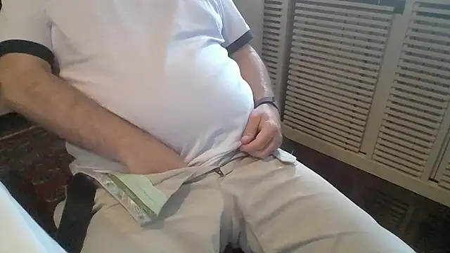 polloiw Chat XXX live