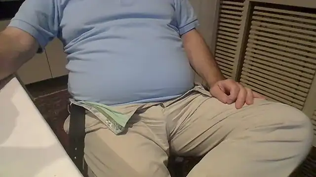 polloiw Show in webcam