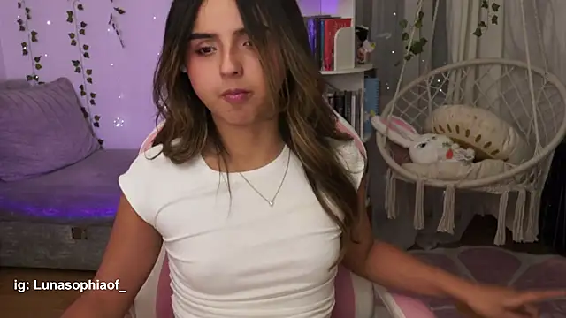 LunaSophia_'s Webcam Show