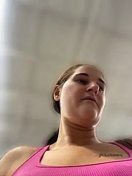 lolabunny9 webkamerás műsora