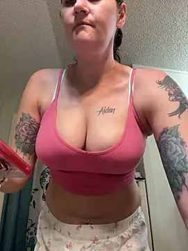 lolabunny9's Webcam Show