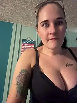 Pertunjukan Kamera Web lolabunny9