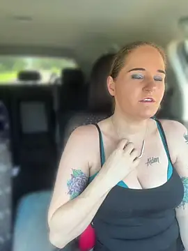 lolabunny9's Webcam Show