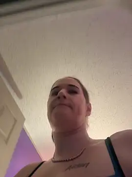 lolabunny9's Webcam Show