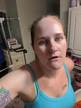 lolabunny9's Webcam Show