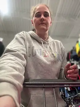 Pokazy przed kamerką – lolabunny9