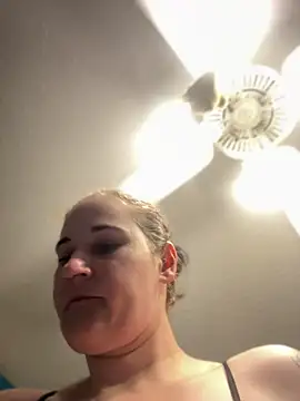 Chat +18 de lolabunny9 ao vivo