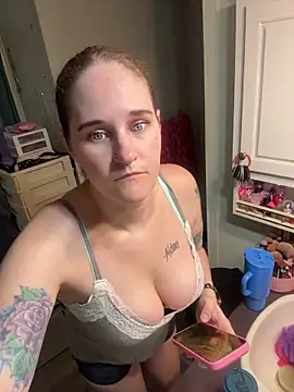 lolabunny9 webkamerás műsora