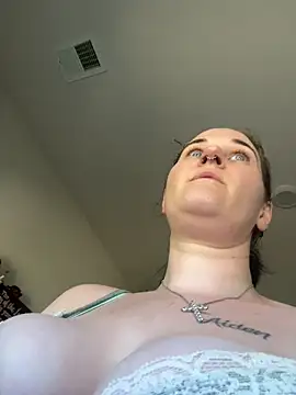 lolabunny9's Webcam Show