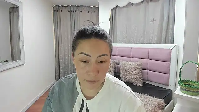 gaby_trent – Live XXX-chat