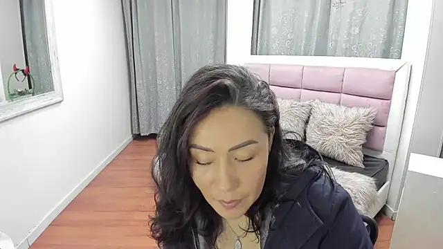 gaby_trent Adlı Modelin Canlı XXX Sohbeti