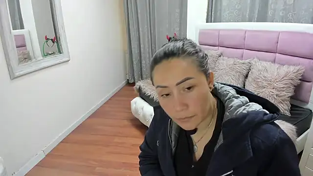 gaby_trent: απευθείας συνομιλία ΧΧΧ