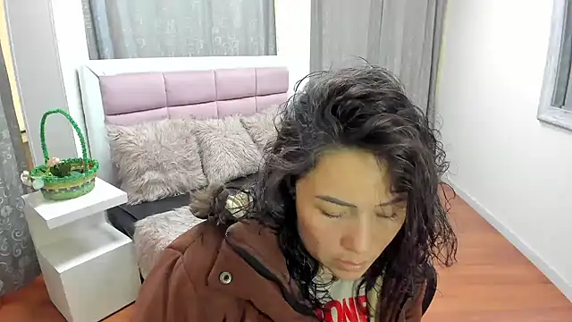 Chat +18 de gaby_trent ao vivo