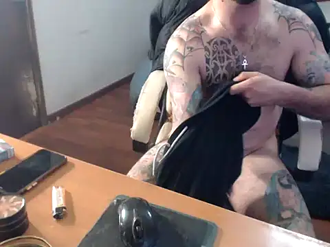 pose14 – webcam-show