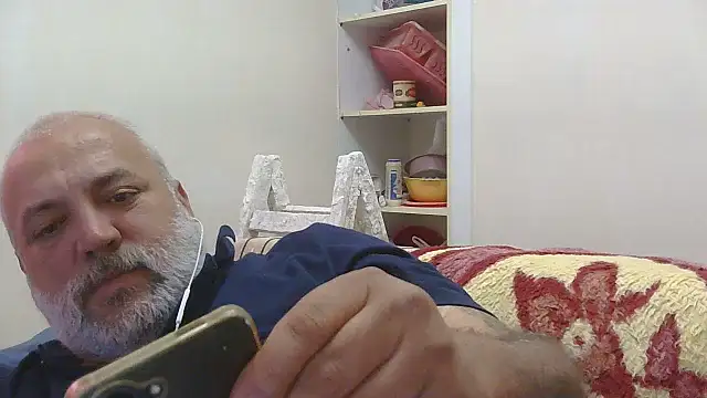 husoizmir Adlı Modelin Web Kamerası Şovu