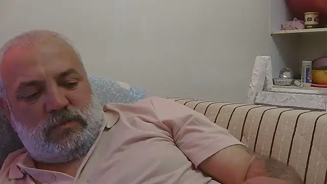 husoizmir Adlı Modelin Web Kamerası Şovu