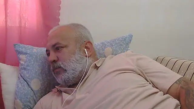 הופעת וובקאם של husoizmir