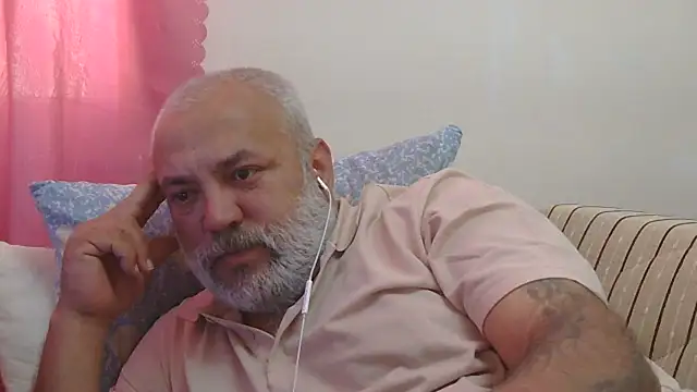 husoizmir XXX чат на живо