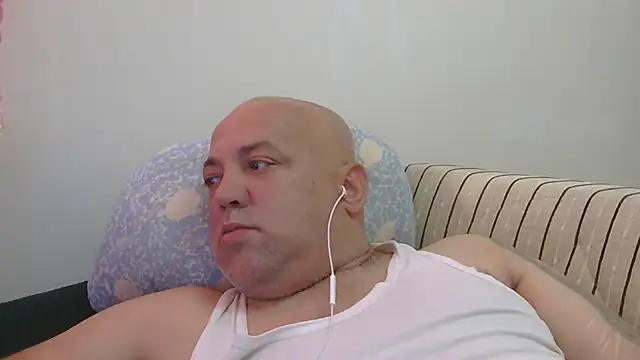 husoizmir Adlı Modelin Web Kamerası Şovu