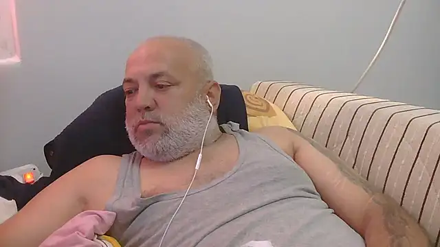 husoizmir Adlı Modelin Web Kamerası Şovu