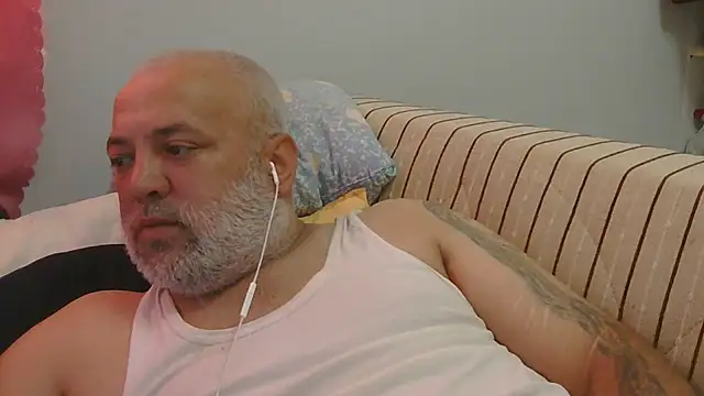 husoizmir Adlı Modelin Web Kamerası Şovu