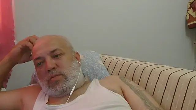husoizmir Adlı Modelin Web Kamerası Şovu