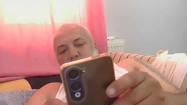 husoizmir Adlı Modelin Web Kamerası Şovu
