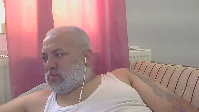husoizmir Adlı Modelin Web Kamerası Şovu