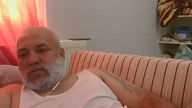 husoizmir's Live XXX Chat