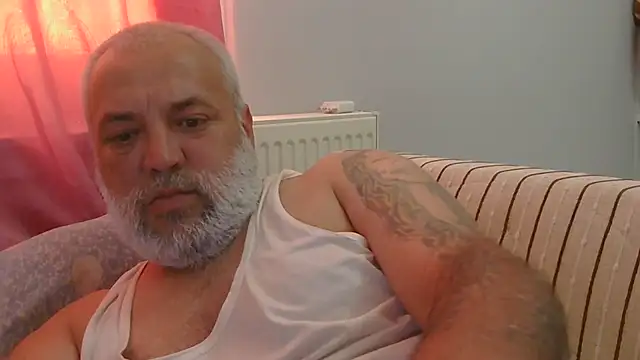 husoizmir Adlı Modelin Web Kamerası Şovu