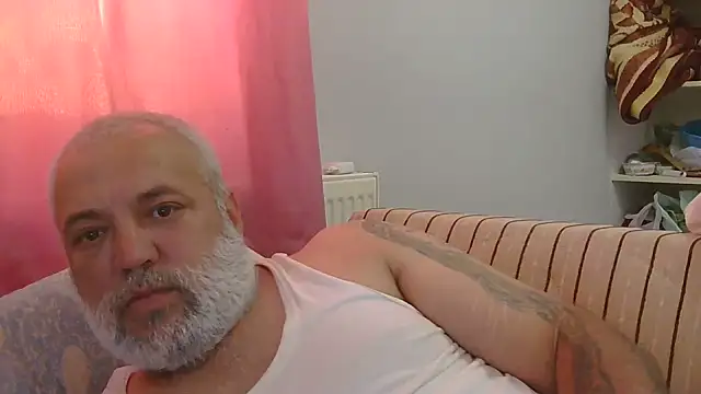 husoizmir Adlı Modelin Web Kamerası Şovu